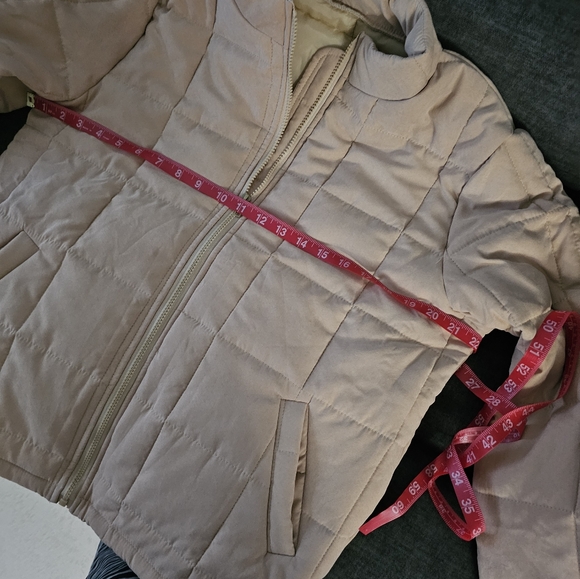 NWOTS! PUFFER JACKET! SIZE MED! NEW IN PACKAGING! - Picture 3 of 14